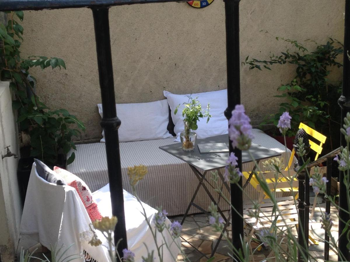 La Traversiere-chambre D'hotes 2*