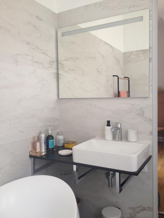 La Traversiere-chambre D'hotes 2* Tours