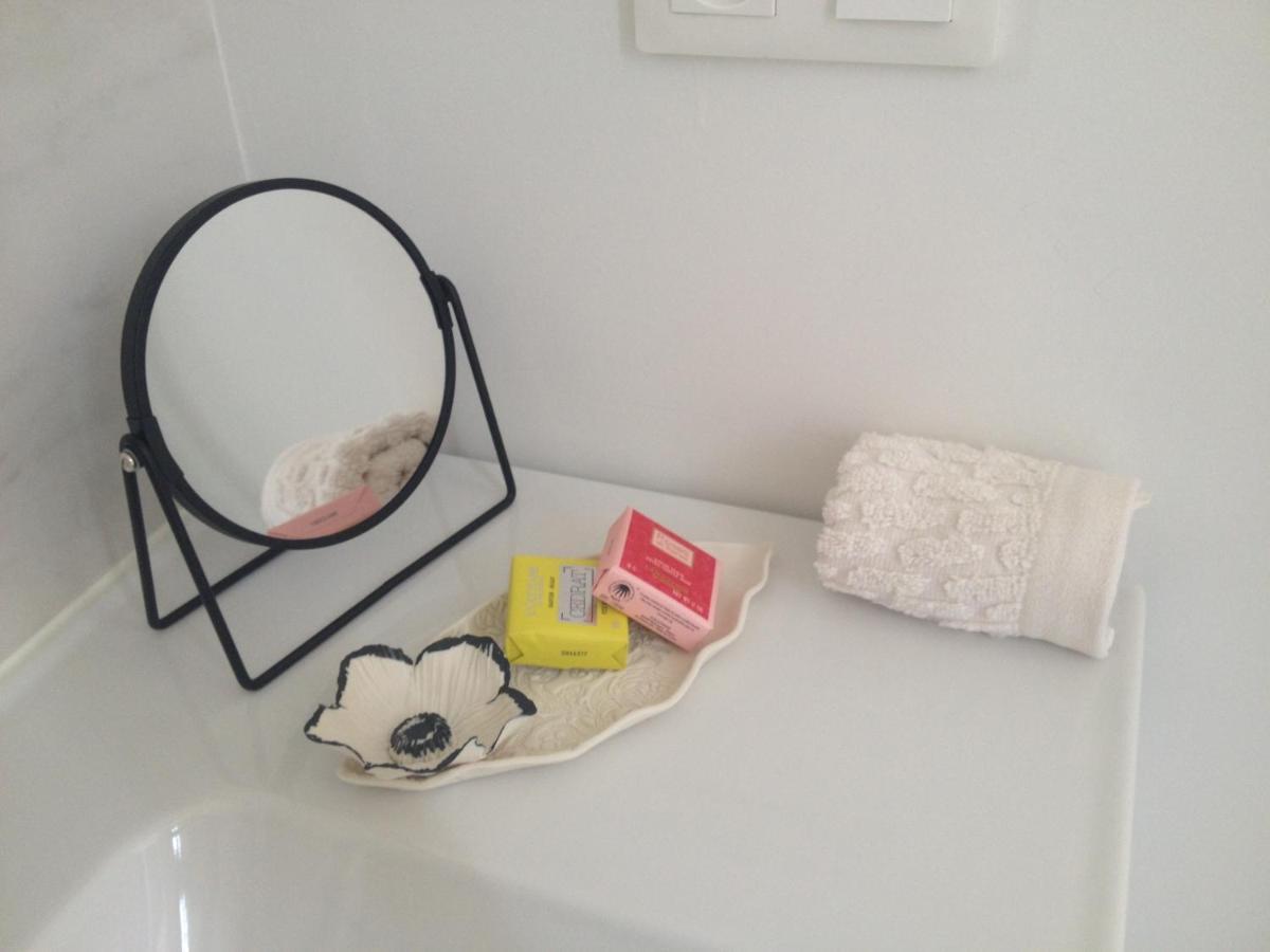La Traversiere-chambre D'hotes 2* Tours